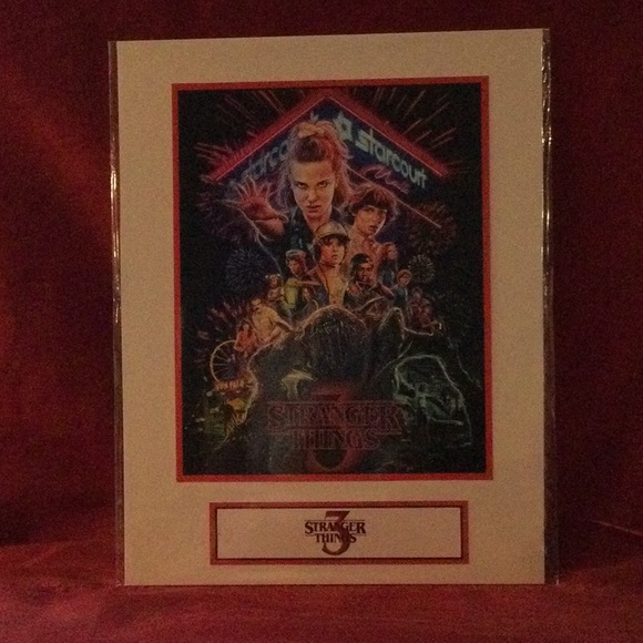 Set of 5 Stranger Things Mounted Mini Posters - Picture 5 of 8